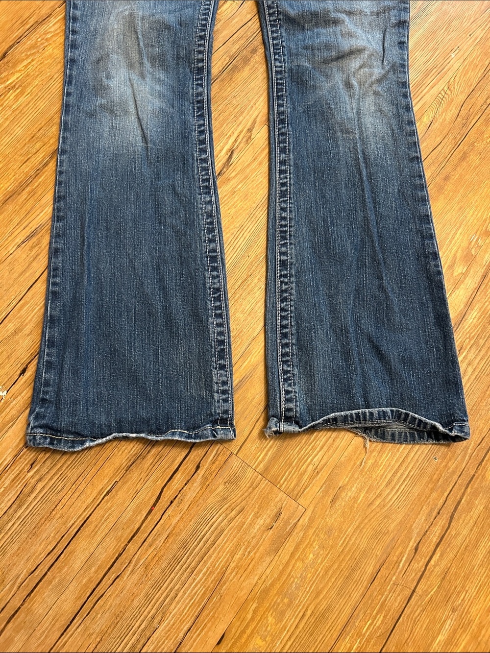 Silver Women’s Jeans Size 30 - Picture 3 of 8